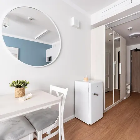 Apartment Slaska 12 *